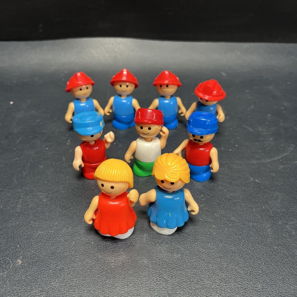 Vintage Playskool Lil’ Playmates 9 Figures 2”, Movable Firefighters ,Girl ,Boys